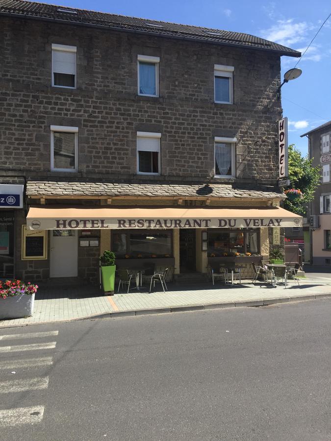 维莱餐厅及酒店 利尼翁河畔勒尚邦 外观 照片